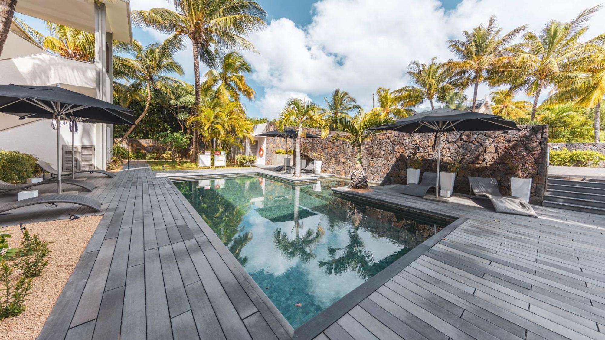 Paradise Beach By Horizon Holidays Pointe D'Esny Exterior photo