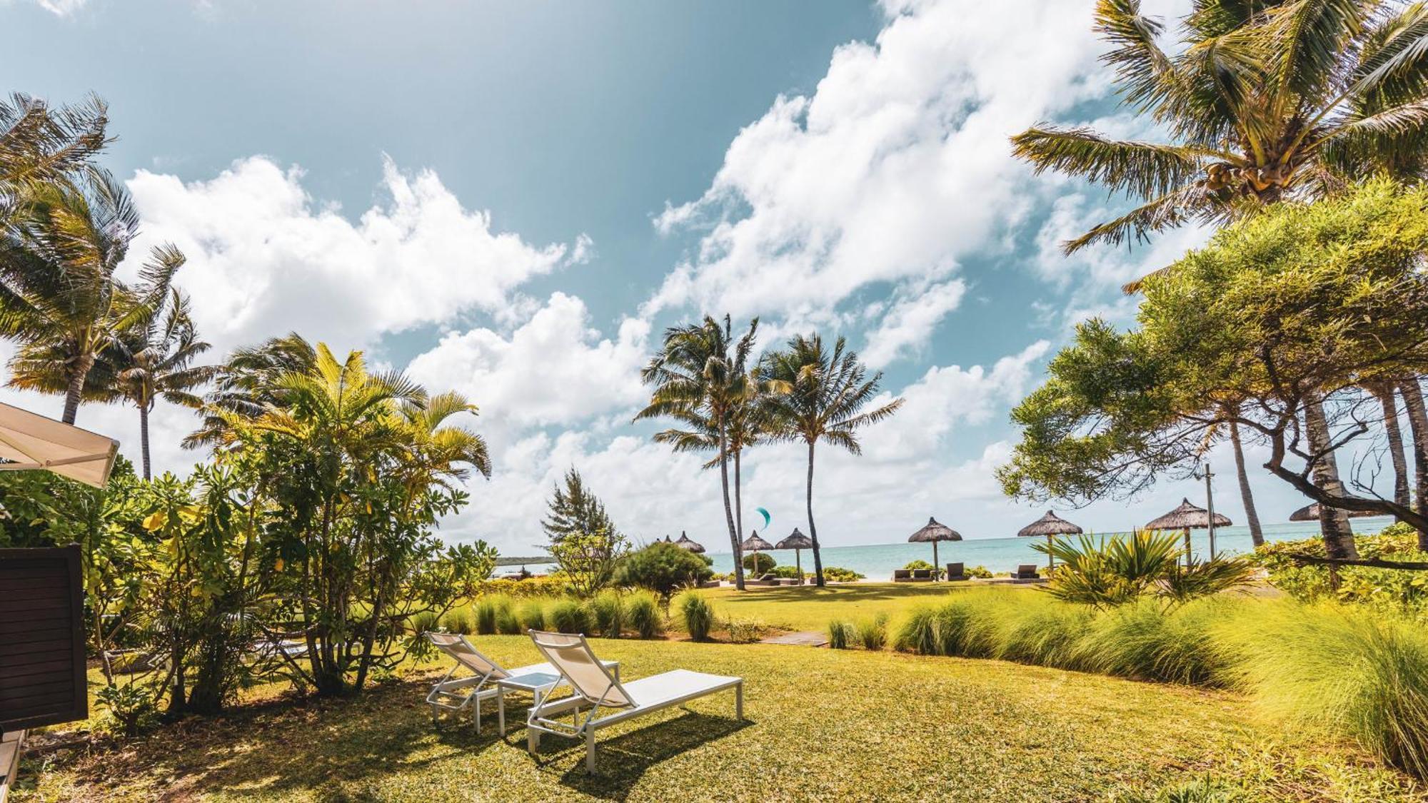 Paradise Beach By Horizon Holidays Pointe D'Esny Exterior photo